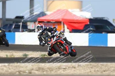 media/Sep-21-2025-TrackDaz (Sun) [[277c75b276]]/A Group/10am (Turn 1)/